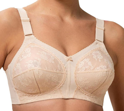 Buy 1 Get 1 free Triumph Doreen Classic Non-Padded Full Coverage Bra for Women